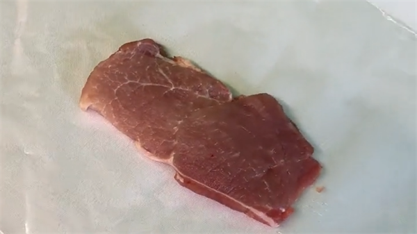 猪肉的颜色是什么？NR20XE大口径PORNHUB视频在线观看一键测量